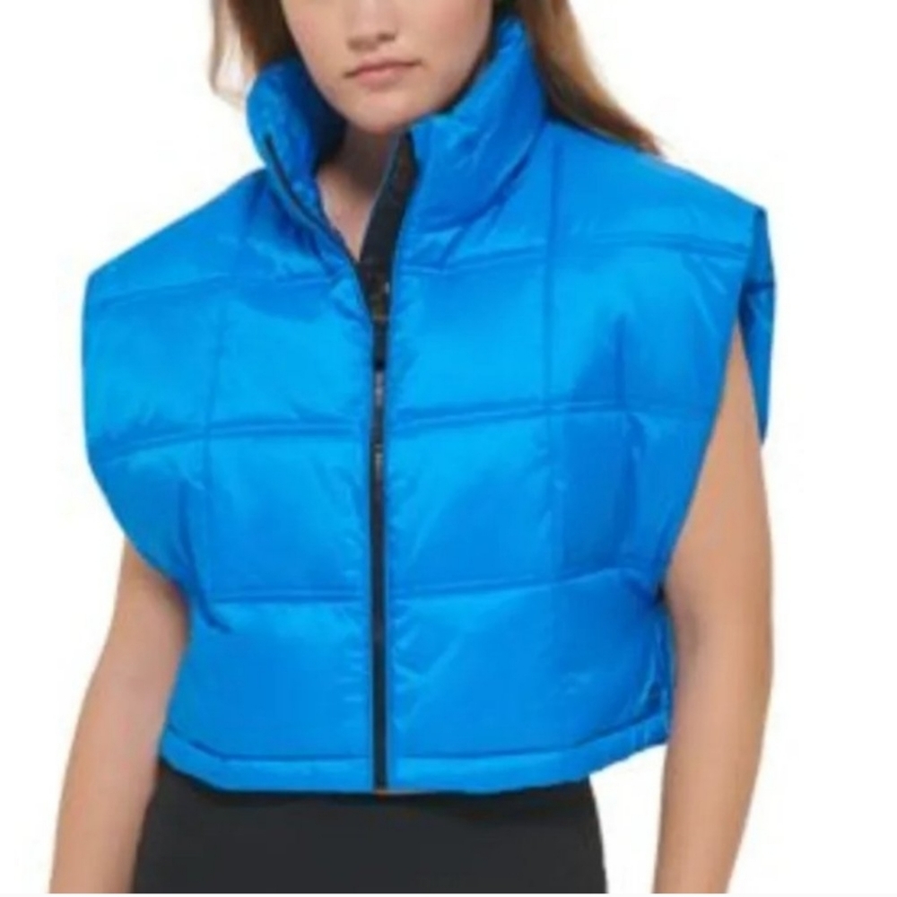 Calvin Klein Cropped Mock-Neck Puffer Vest